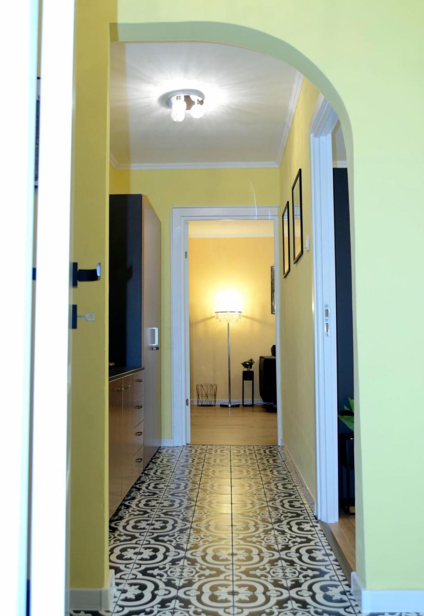 Cozy 2 Rooms Apartment Drumul Taberei Bucarest Extérieur photo