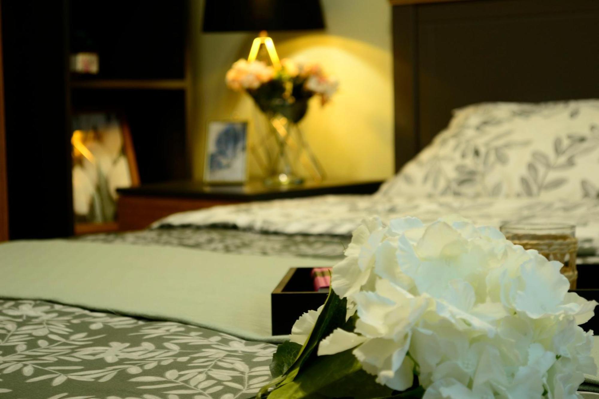 Cozy 2 Rooms Apartment Drumul Taberei Bucarest Extérieur photo