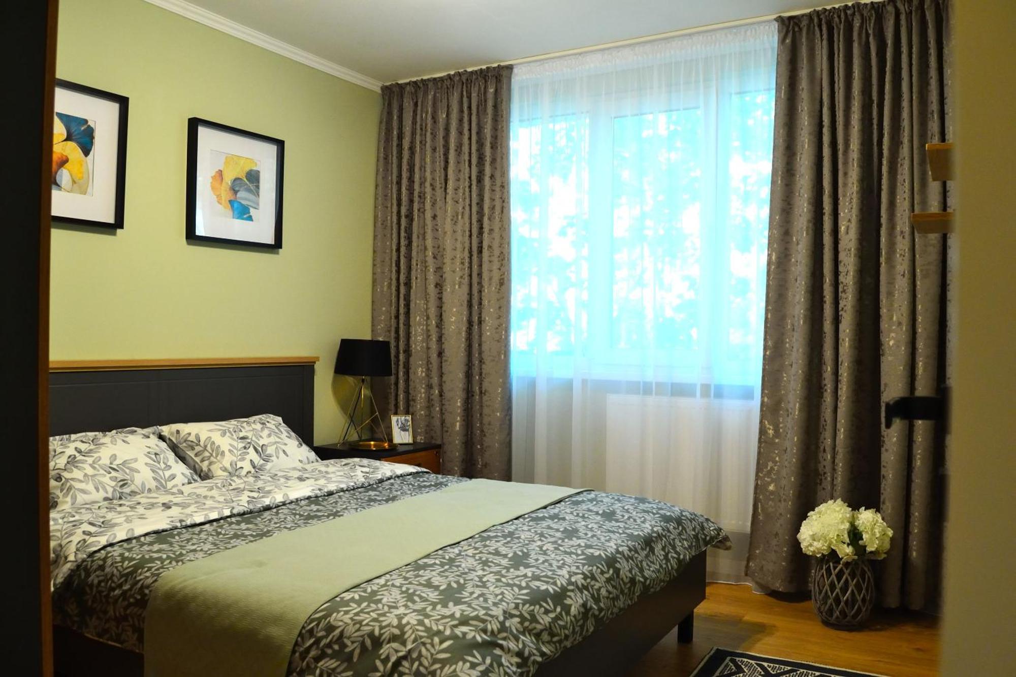 Cozy 2 Rooms Apartment Drumul Taberei Bucarest Extérieur photo